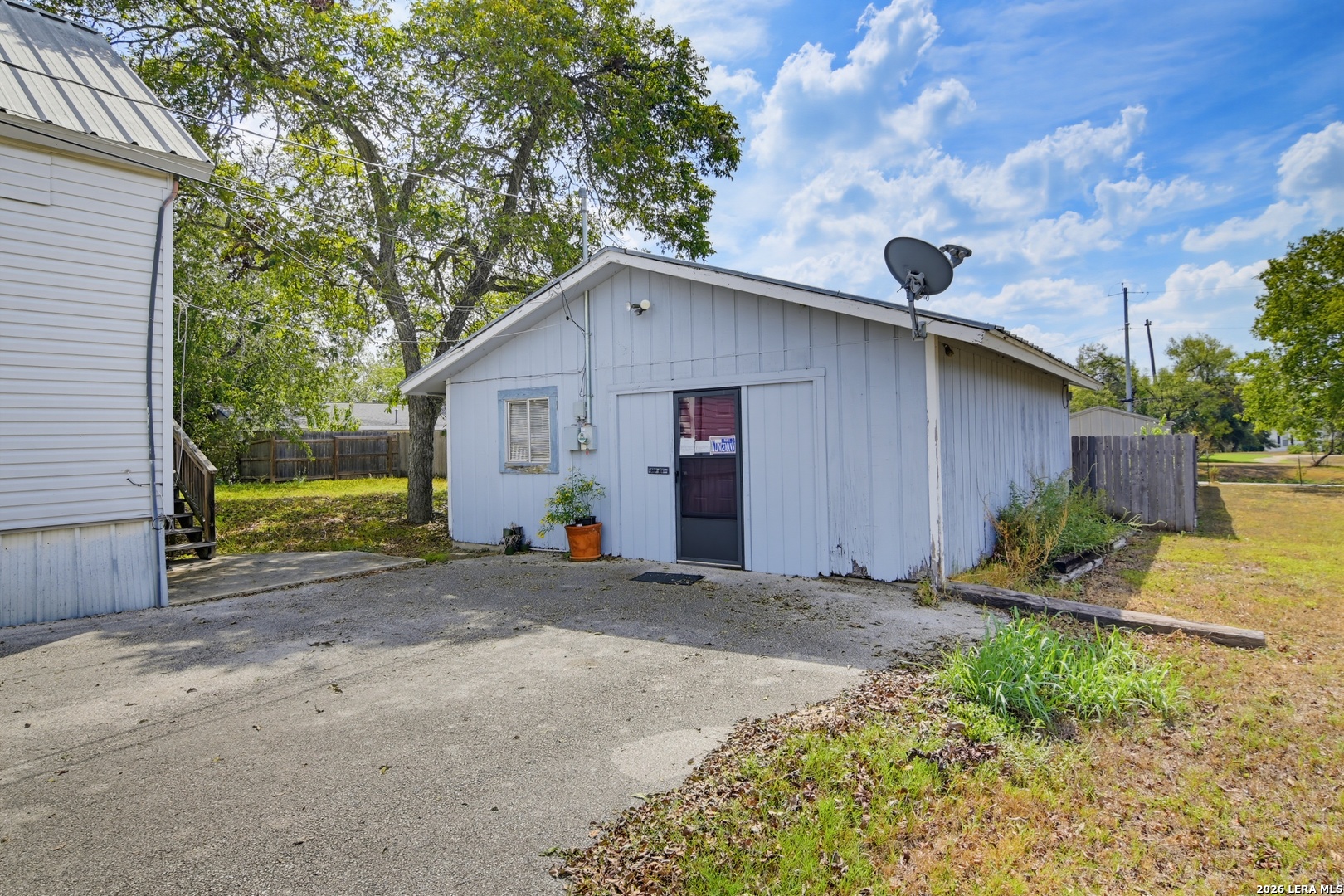 523 E Donegan Seguin TX 78155