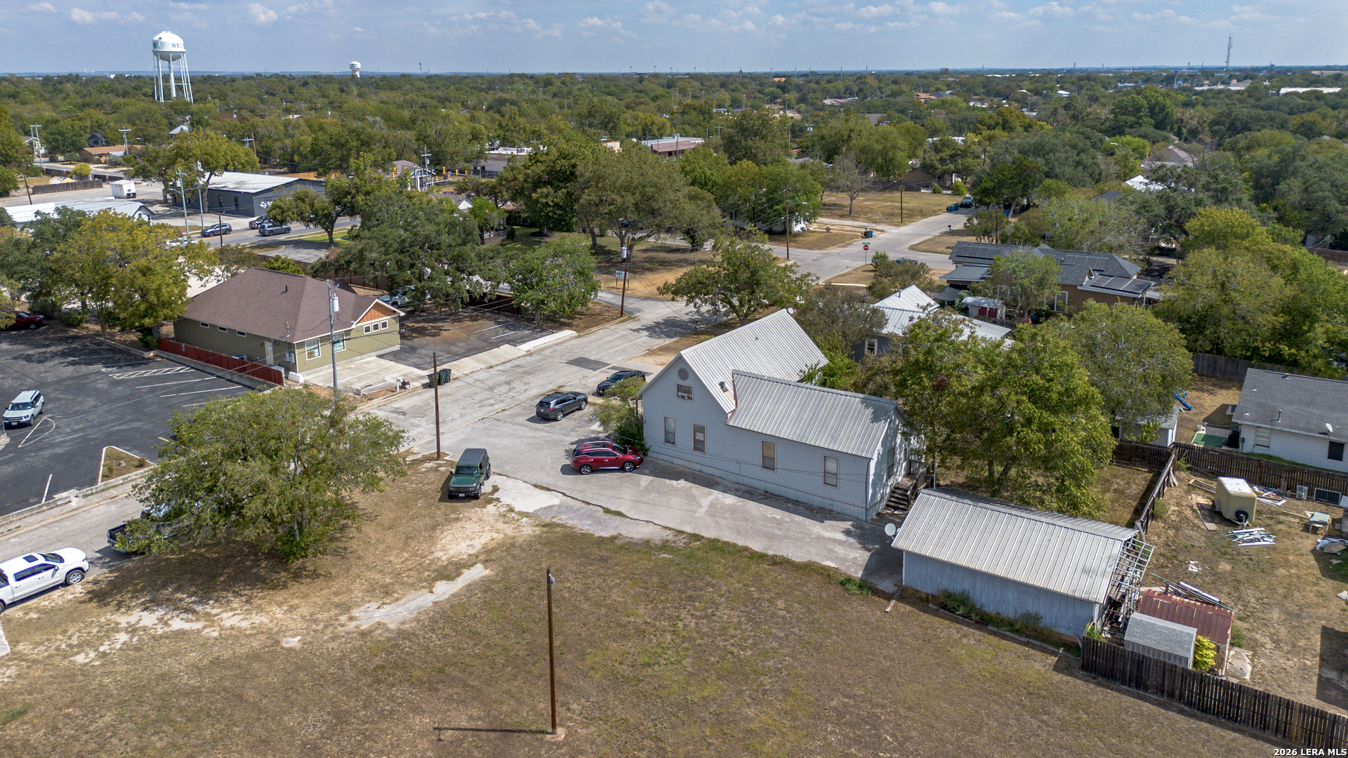 523 E Donegan Seguin TX 78155