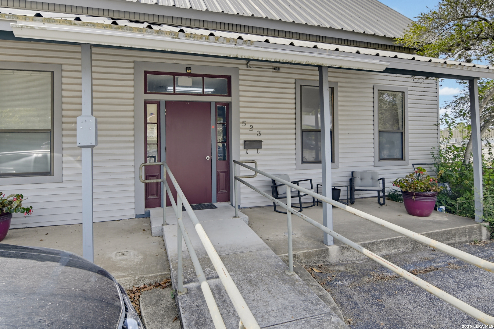 523 E Donegan Seguin TX 78155