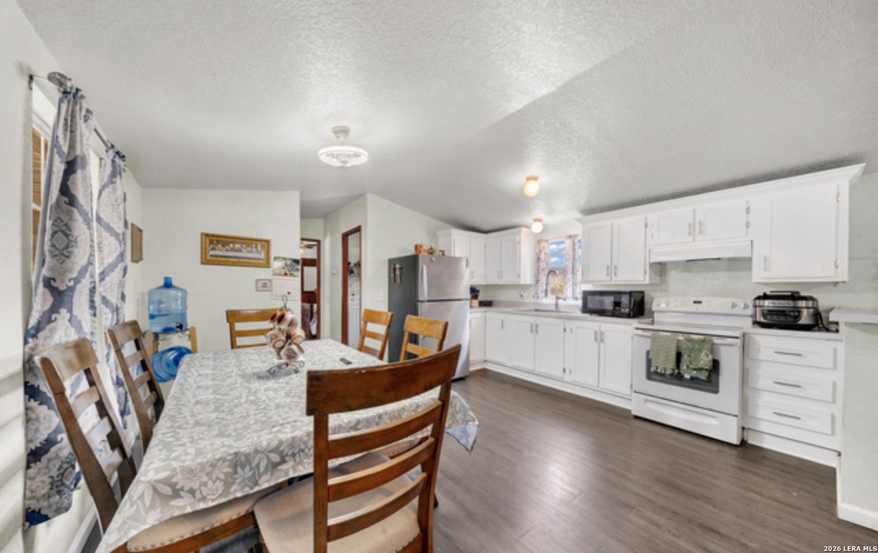 11791 Kinney Road Atascosa TX 78002