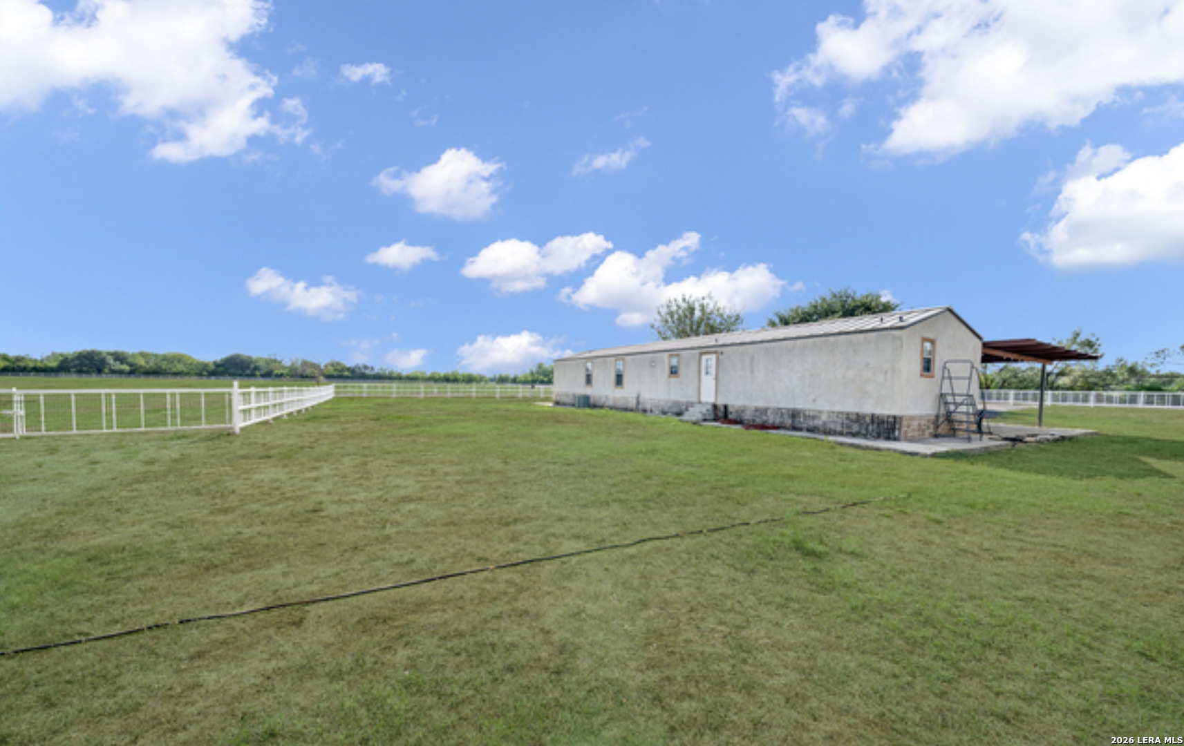 11791 Kinney Road Atascosa TX 78002