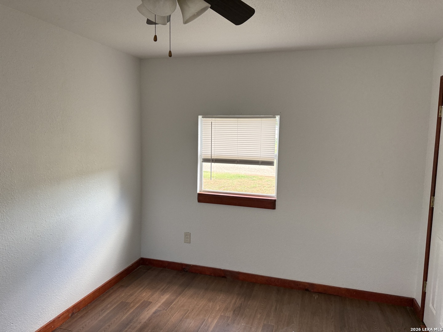 220 County Road 2690 Moore TX 78057