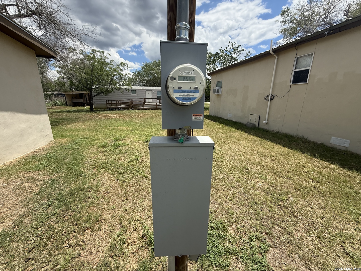 220 County Road 2690 Moore TX 78057