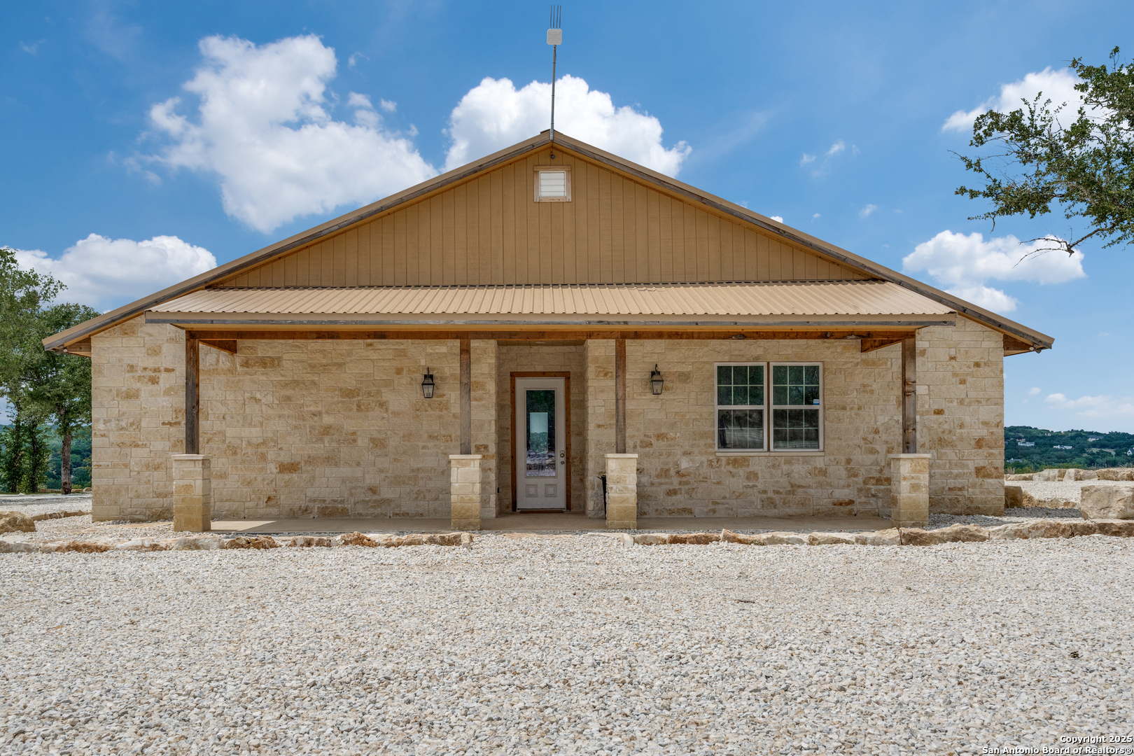 9089 Fm 2673 Canyon Lake TX 78133