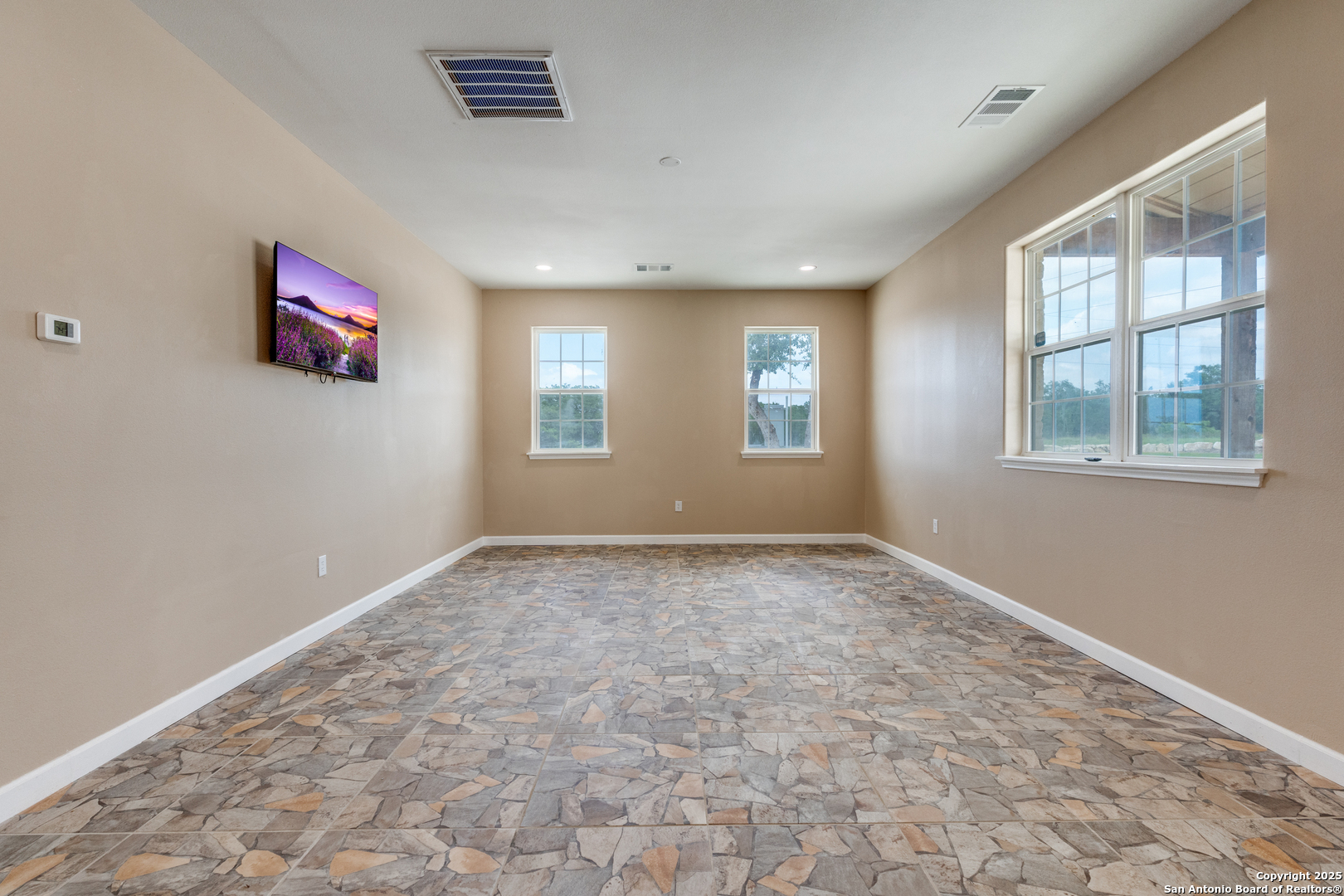 9089 Fm 2673 Canyon Lake TX 78133