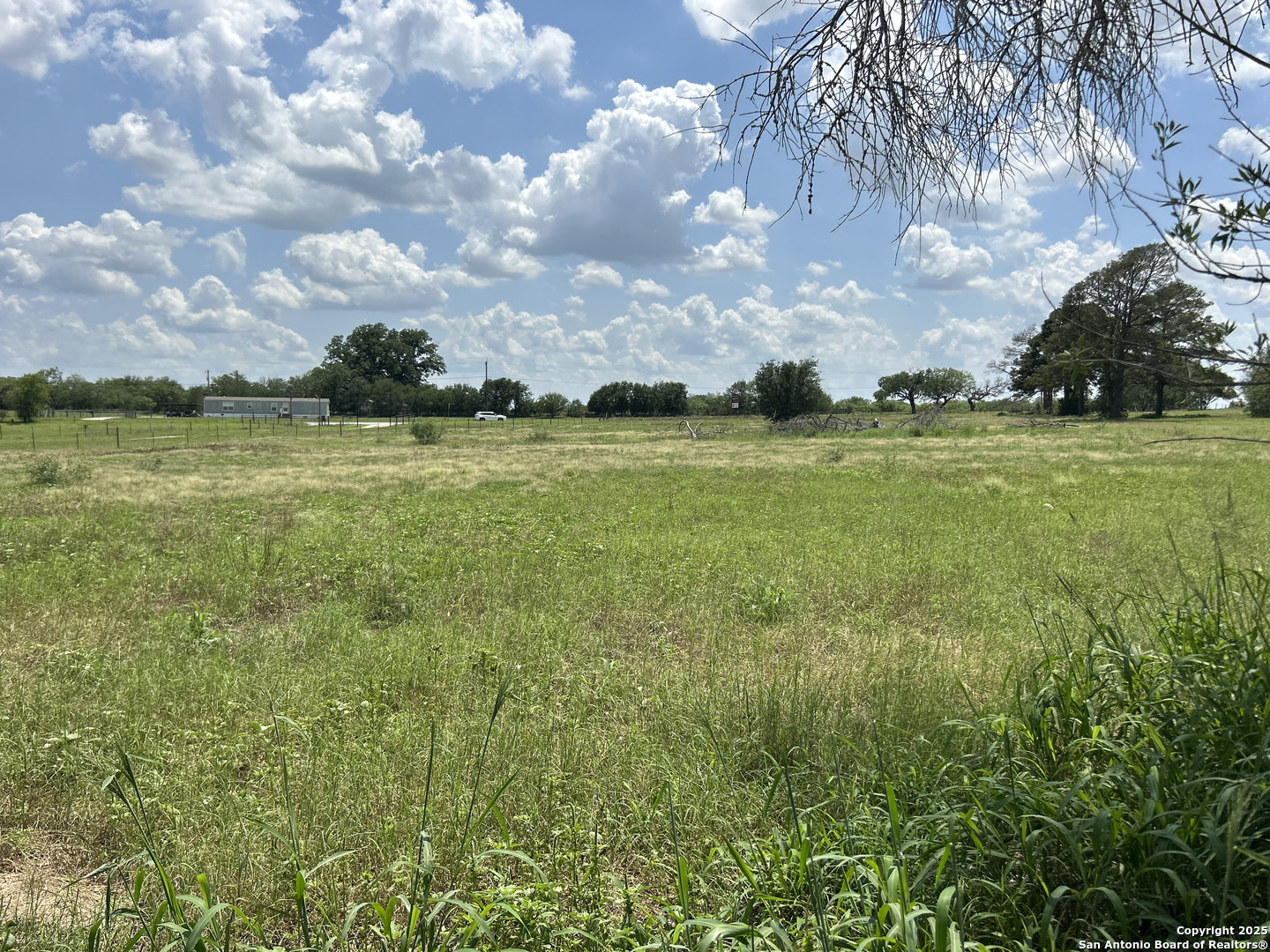 1626 Fm 1346 La Vernia TX 78121