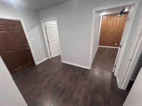 114 W Vestal Place San Antonio TX 78221