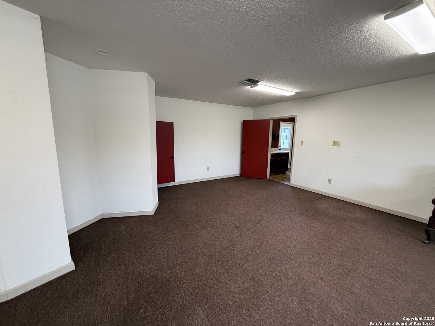 1920 10th Floresville TX 78114