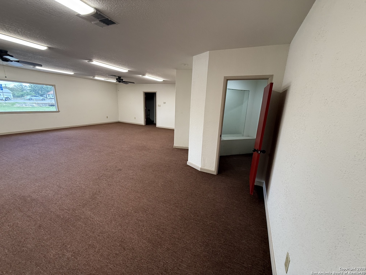 1920 10th Floresville TX 78114