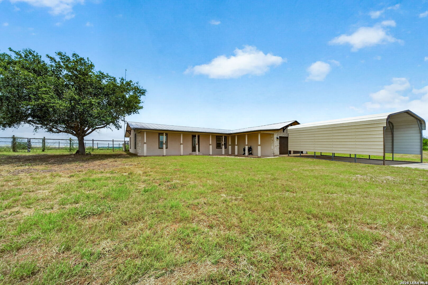 4044 W Fm 476 Poteet TX 78065