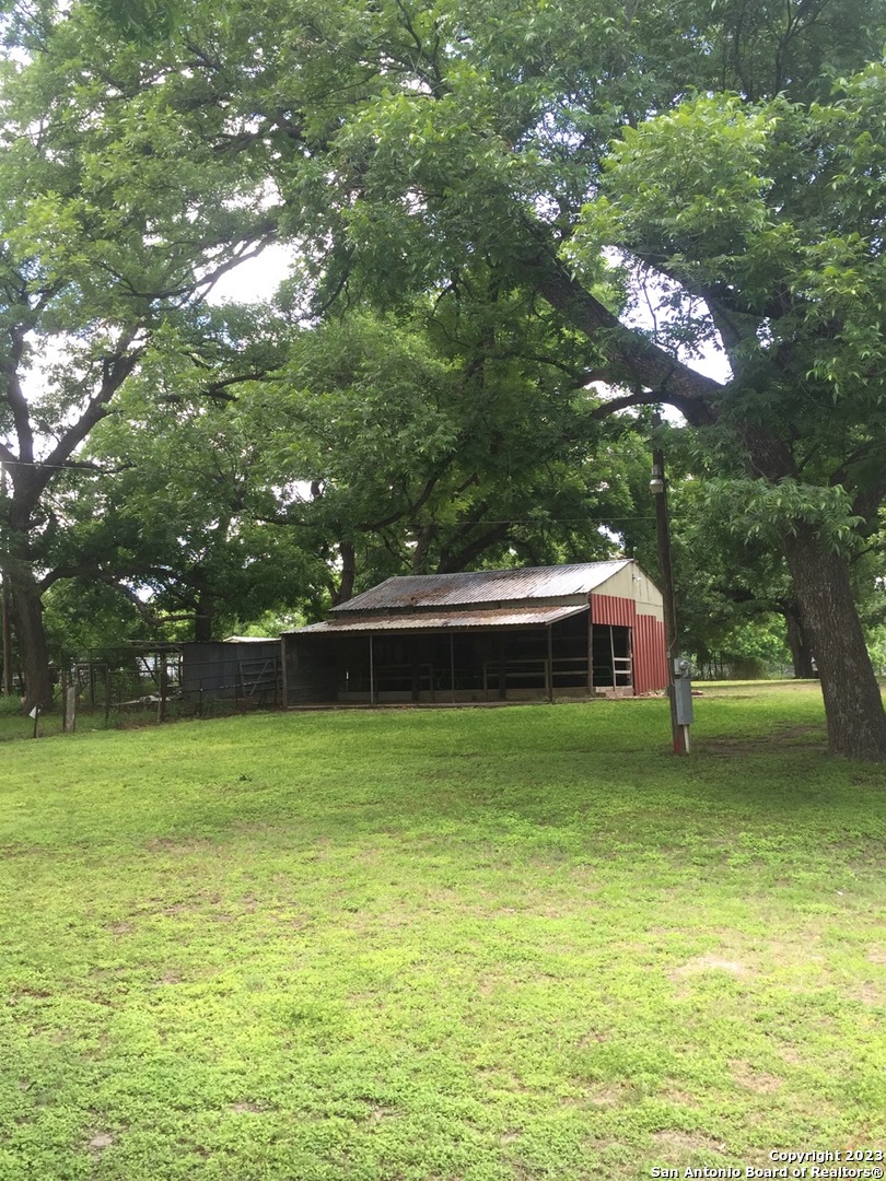 600 S 6th Street Junction TX 76849