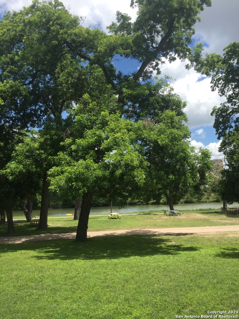 600 S 6th Street Junction TX 76849