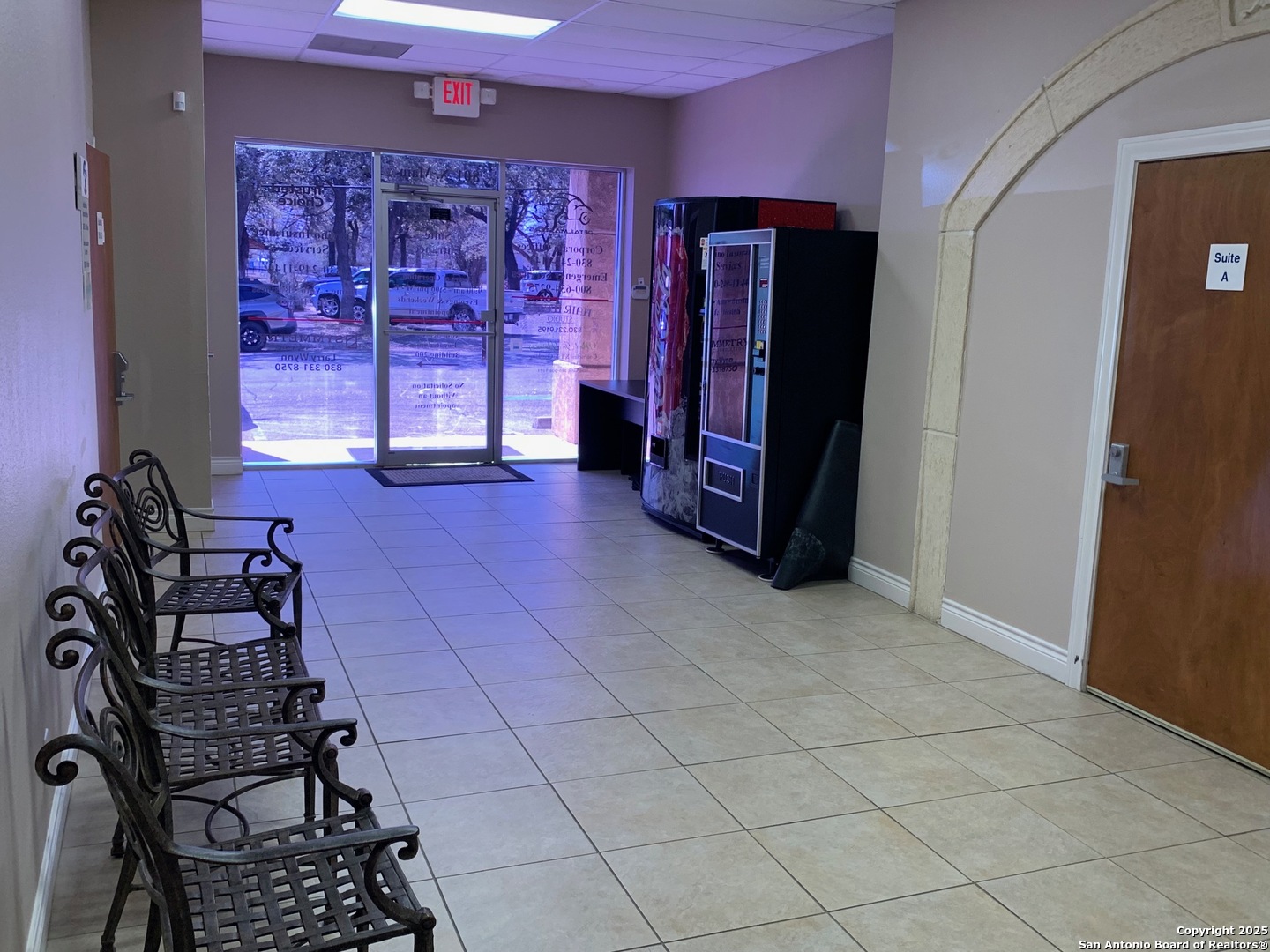 801 N. Main Street Boerne TX 78006