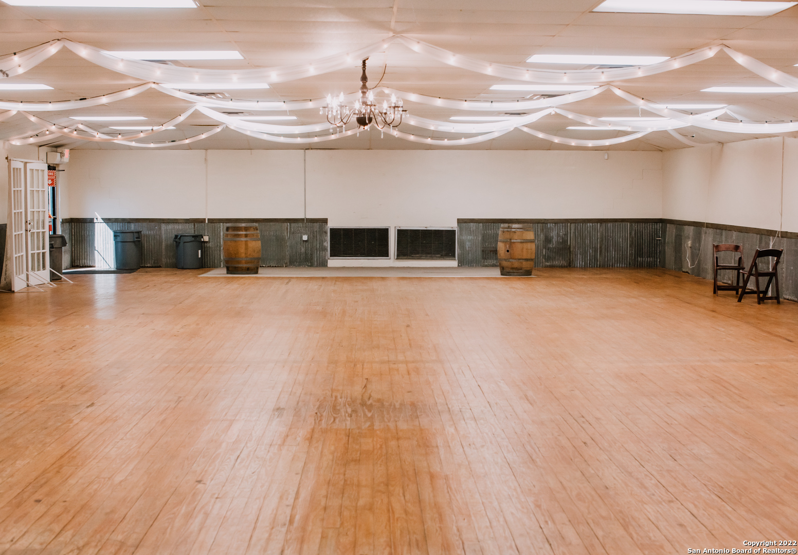 13893 Us Highway 87 S Adkins TX 78101