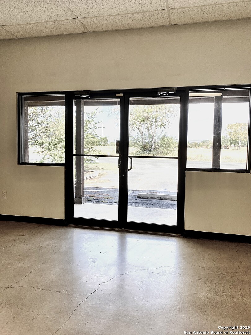 7150 Whippoorwill San Antonio TX 78263