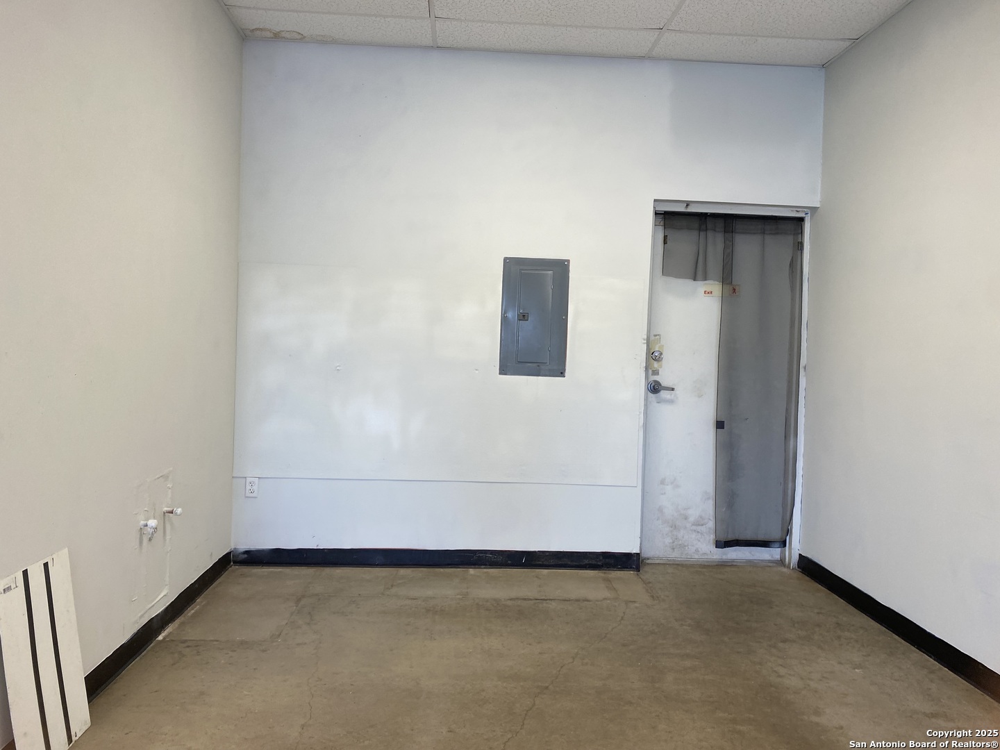 7150 Whippoorwill San Antonio TX 78263