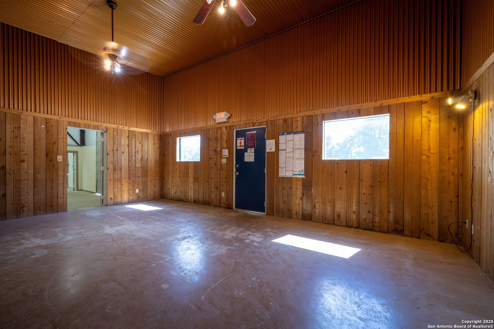 180 Spring Mountain Canyon Lake TX 78133