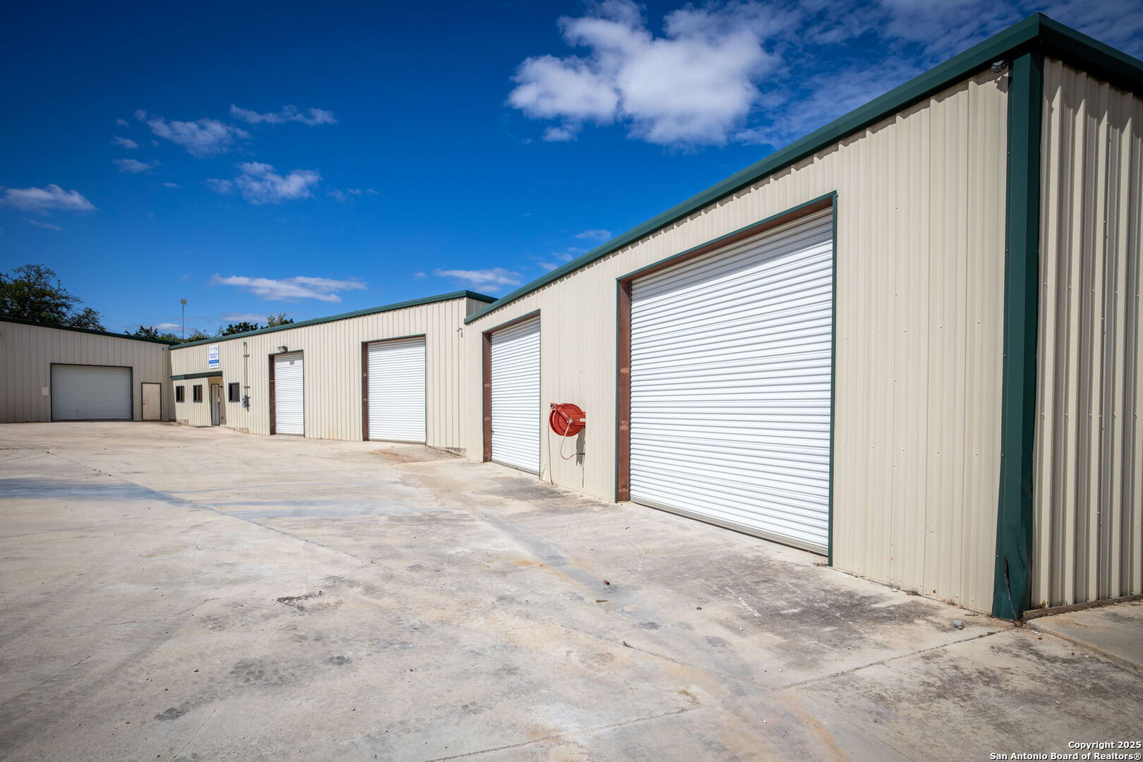 180 Spring Mountain Canyon Lake TX 78133