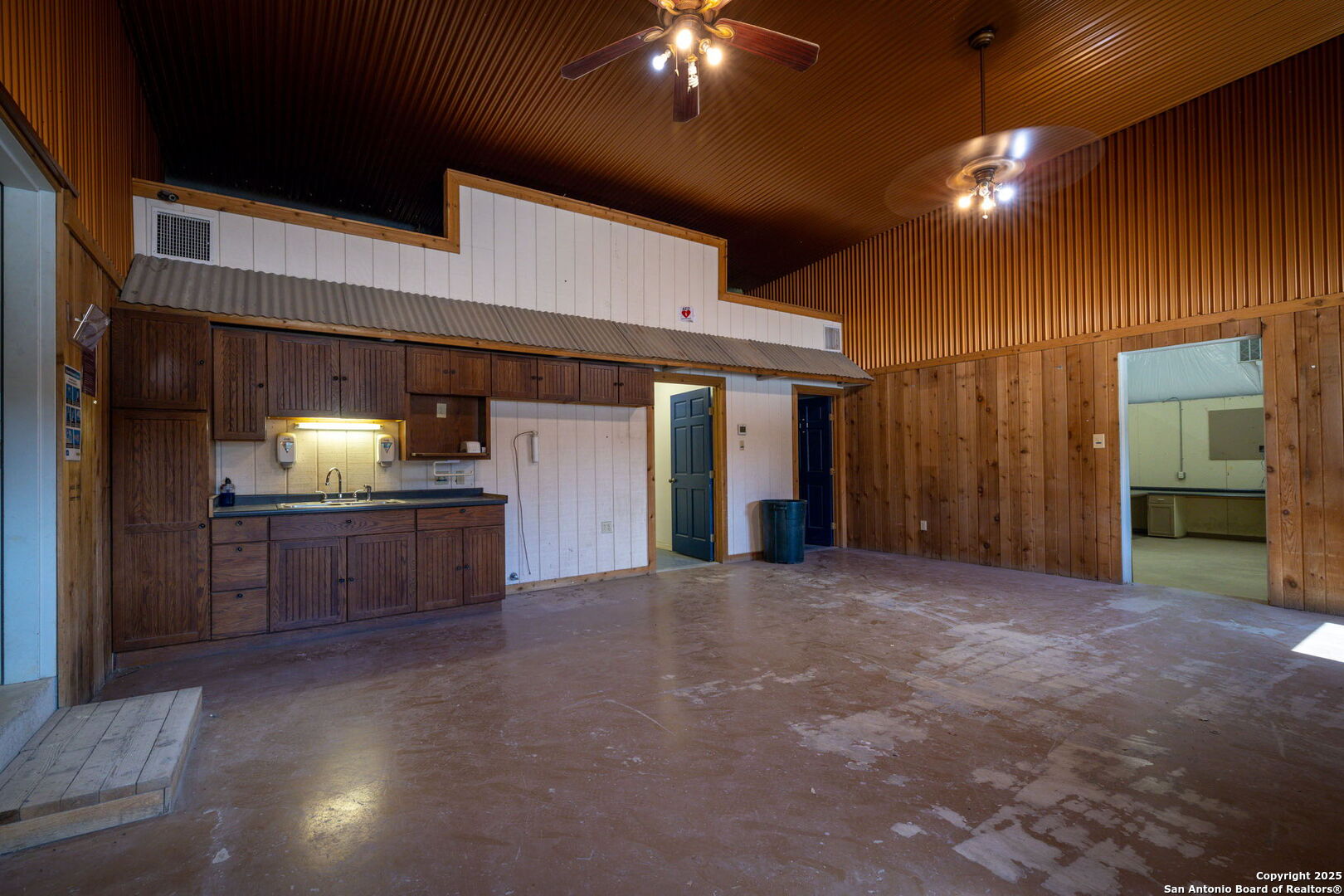 180 Spring Mountain Canyon Lake TX 78133