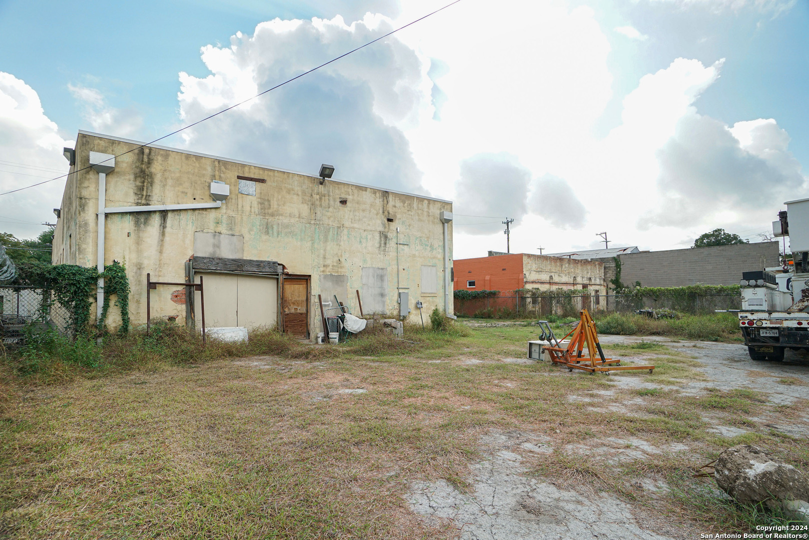 3905 S Presa Street San Antonio TX 78210