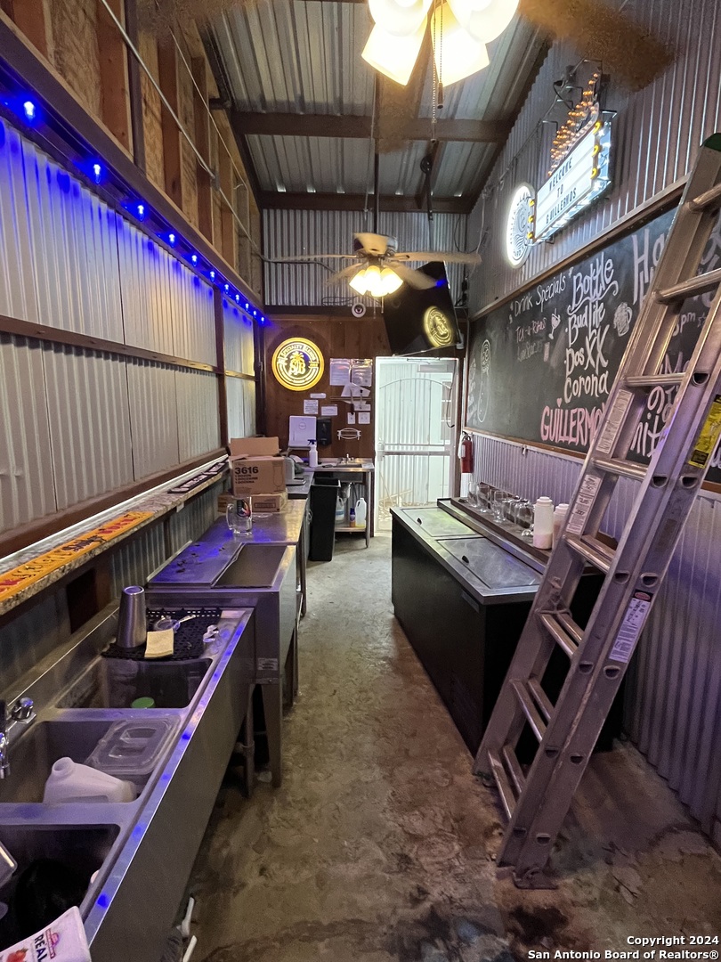 1216 Austin Street San Antonio TX 78208