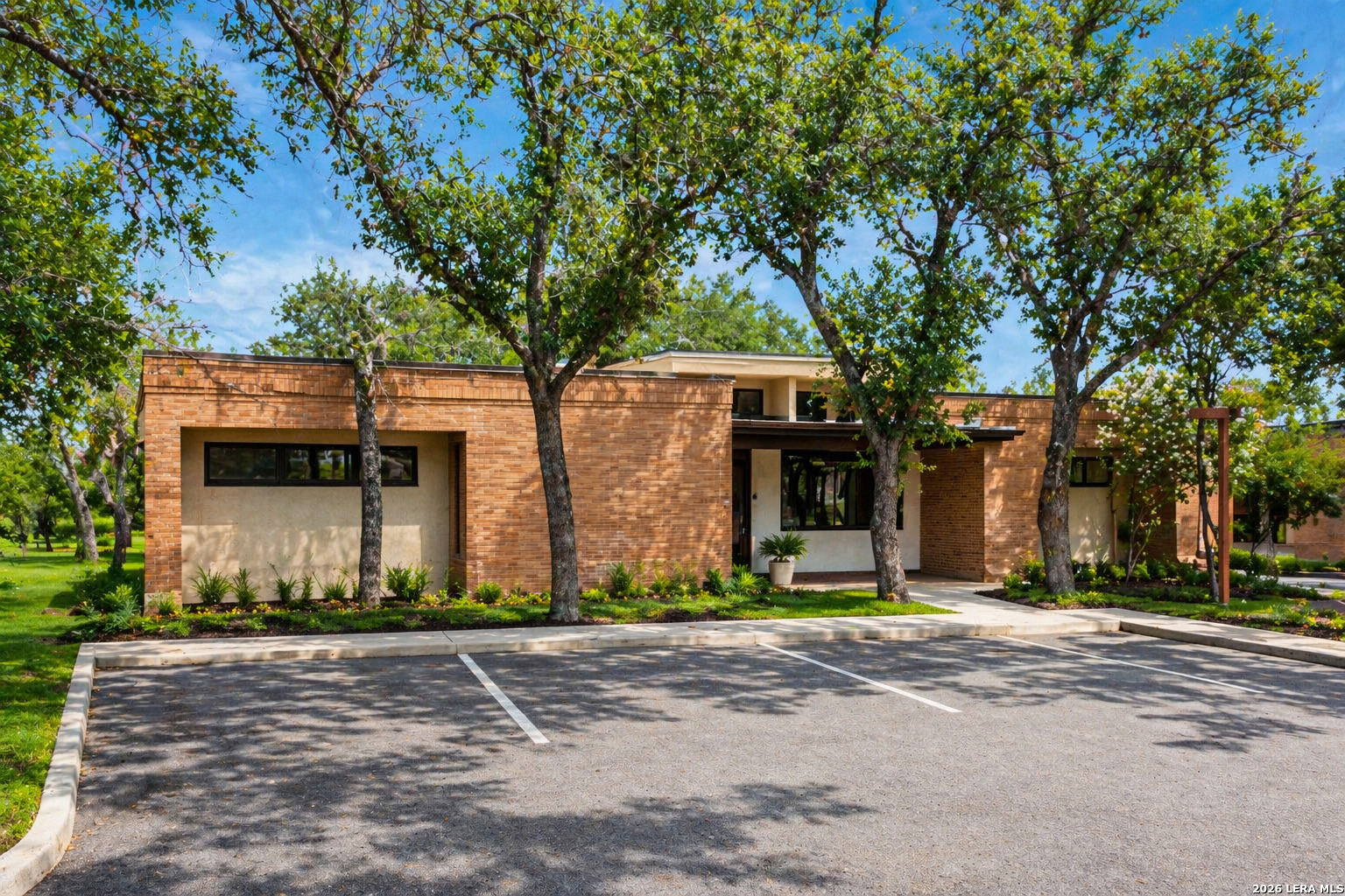 13438 Bandera Helotes TX 78023