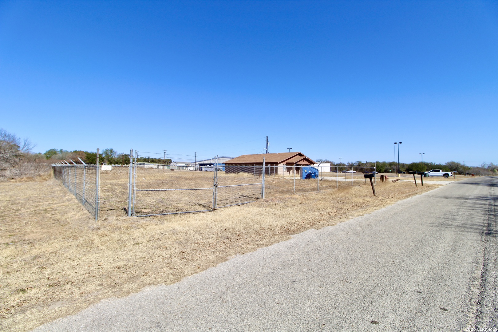 1244 Encino Pleasanton TX 78064