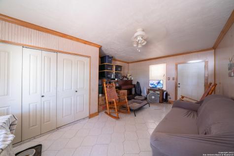 19231 E Fm 2790 Lytle TX 78052