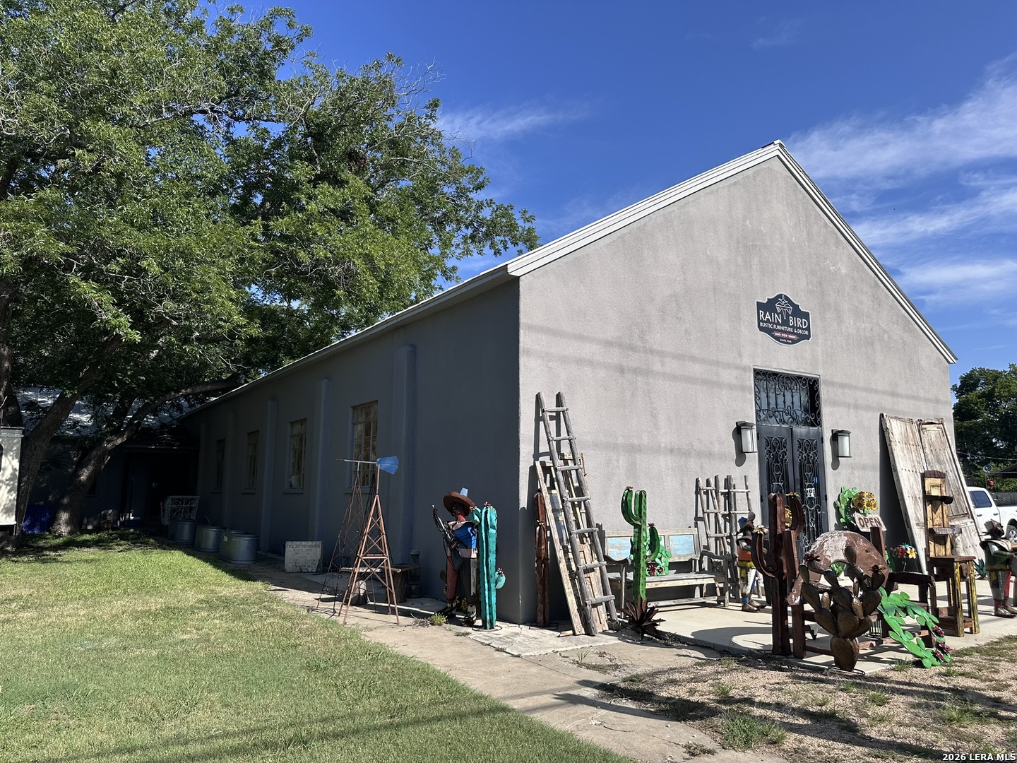 103 Main Blanco TX 78606