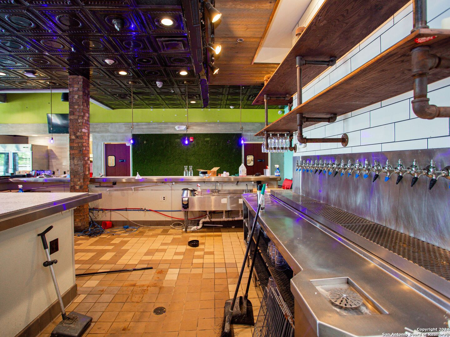 7280 Utsa Boulevard San Antonio TX 78249