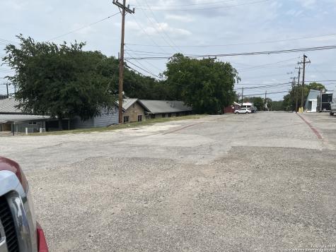 8123 Broadway San Antonio TX 78209
