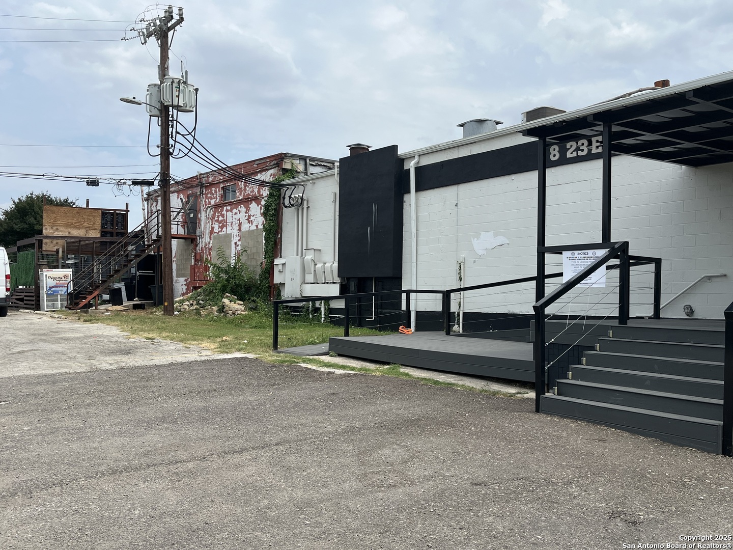 8123 Broadway San Antonio TX 78209