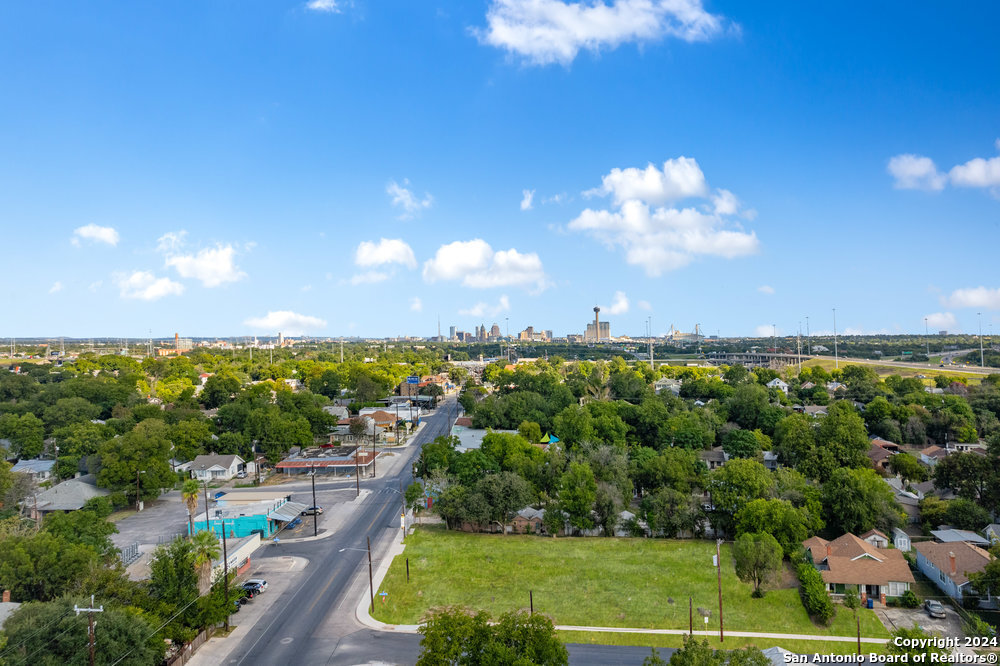 101 Glenwood Court San Antonio TX 78210