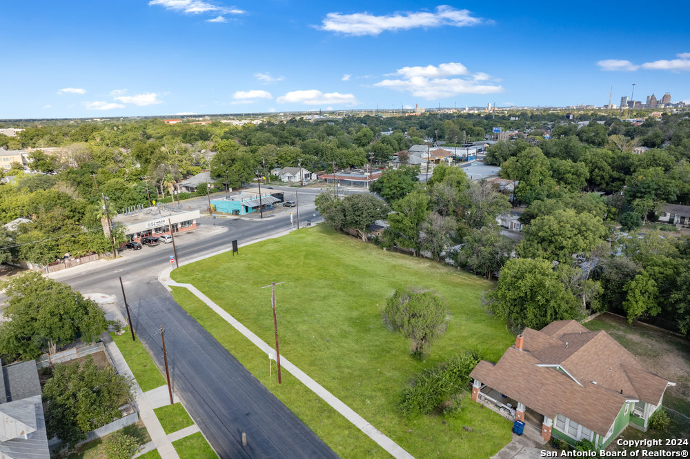 101 Glenwood Court San Antonio TX 78210