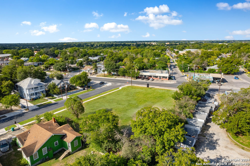 101 Glenwood Court San Antonio TX 78210