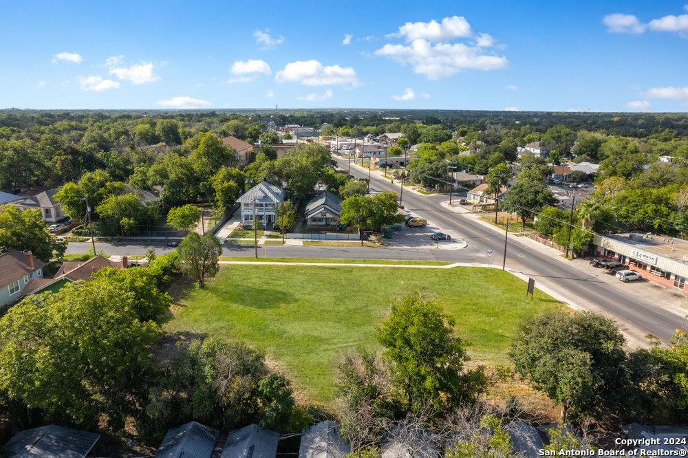 101 Glenwood Court San Antonio TX 78210