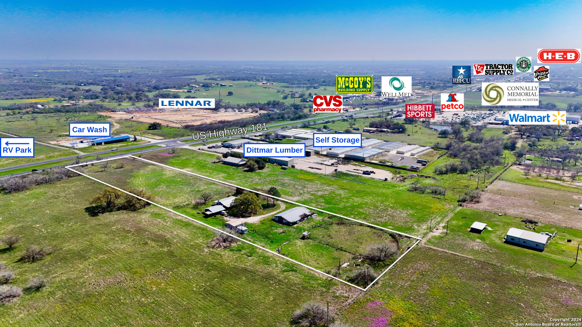 1221 Us-181 N Floresville TX 78114