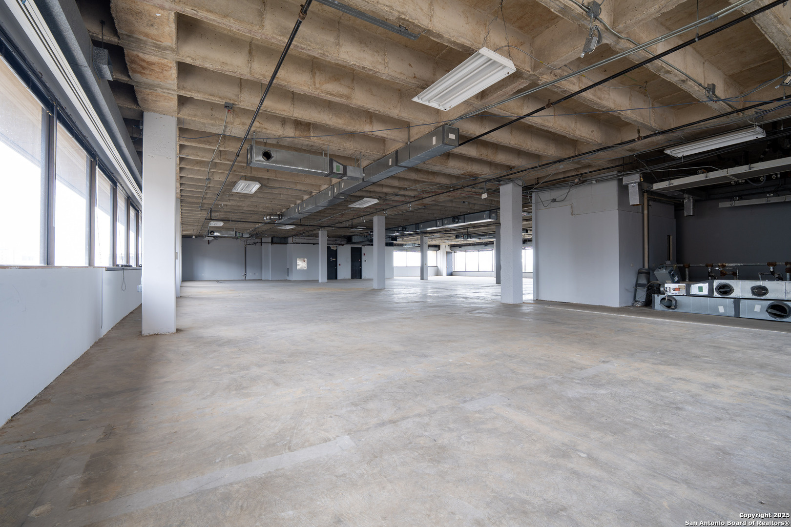 425 Soledad San Antonio TX 78205