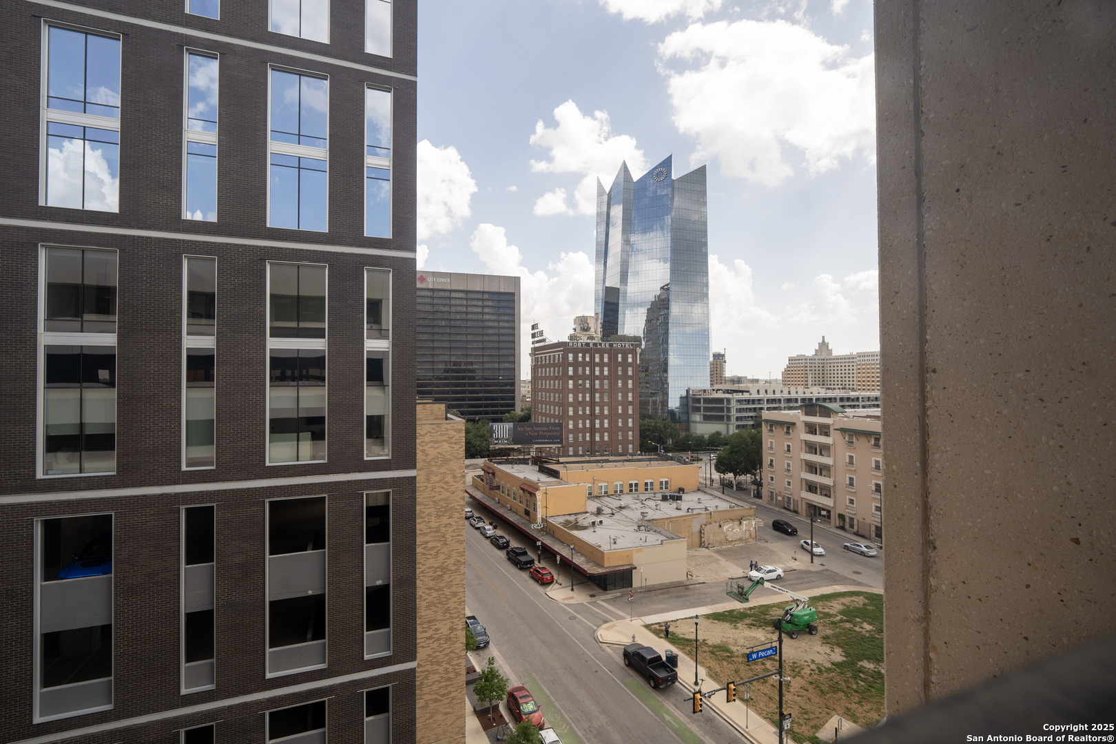 425 Soledad San Antonio TX 78205