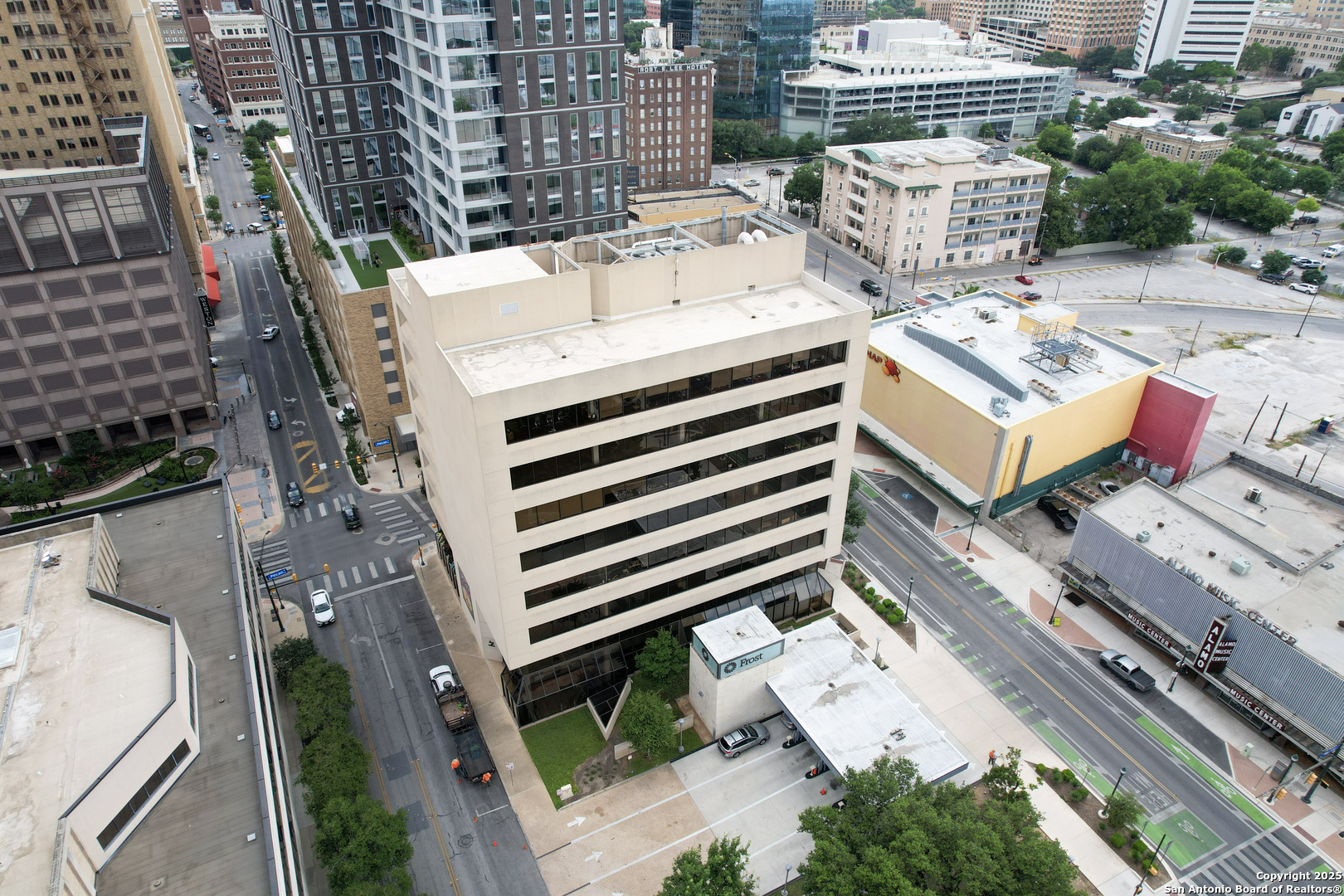 425 Soledad San Antonio TX 78205