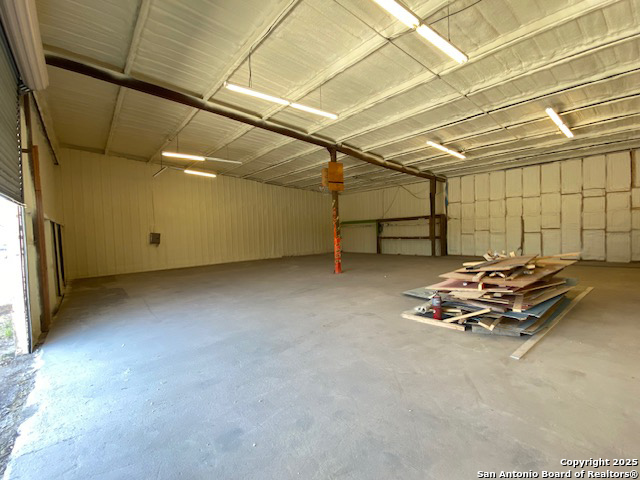 30875 Ih-10 W Ih-10 Boerne TX 78006