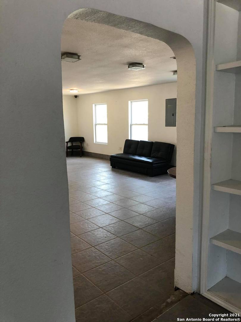 12440 S Us Highway 181 San Antonio TX 78223