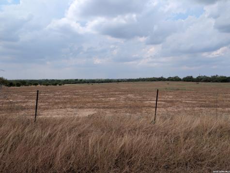 125 Acres Cooksey Road Adkins TX 78101