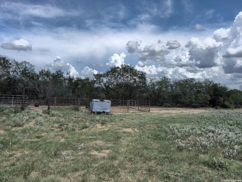 125 Acres Cooksey Road Adkins TX 78101