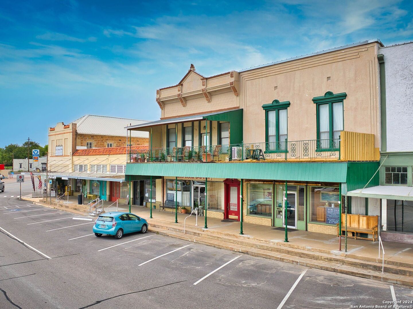 226 Fort Mckavitt Street Mason TX 76856