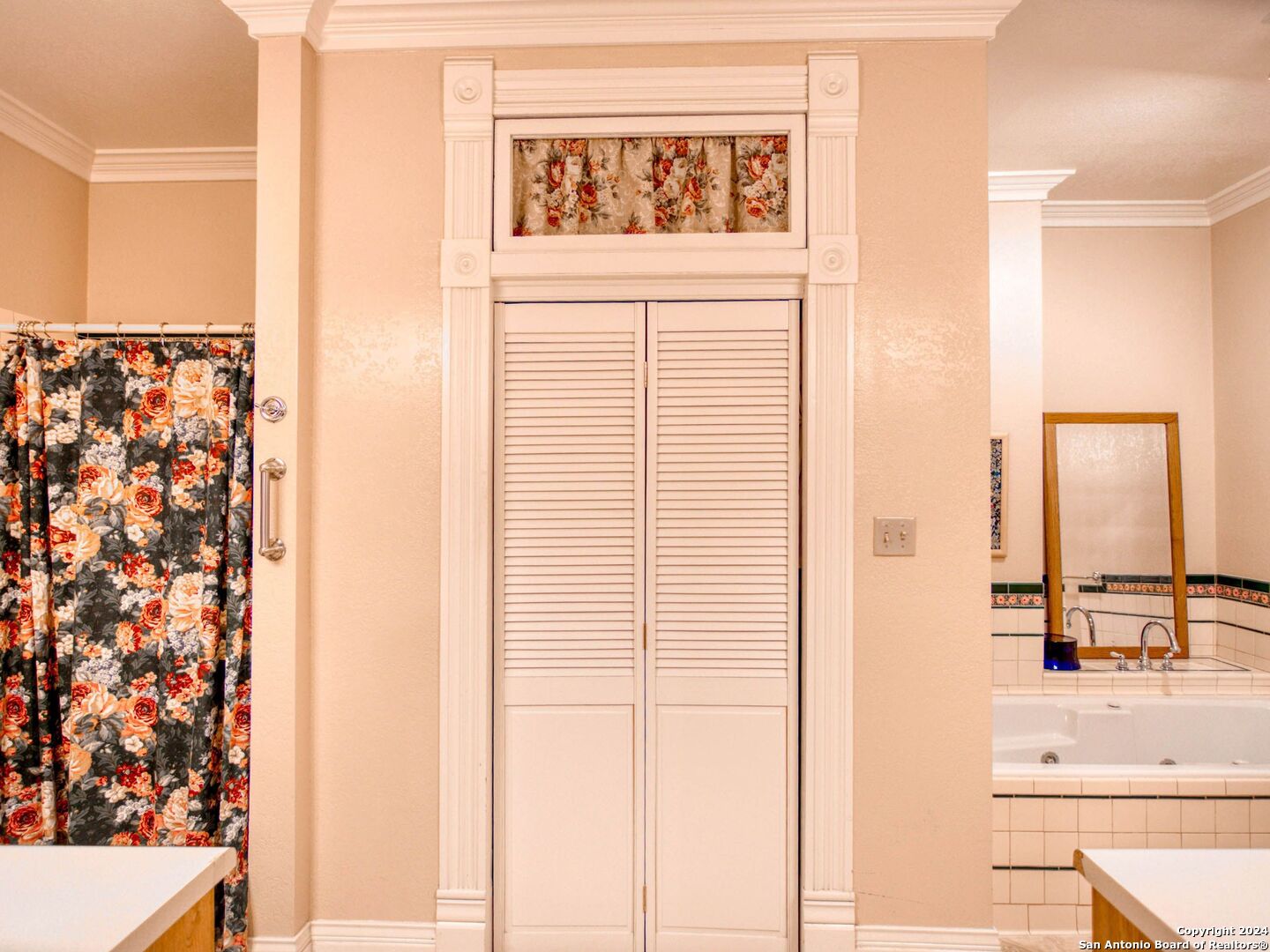 226 Fort Mckavitt Street Mason TX 76856