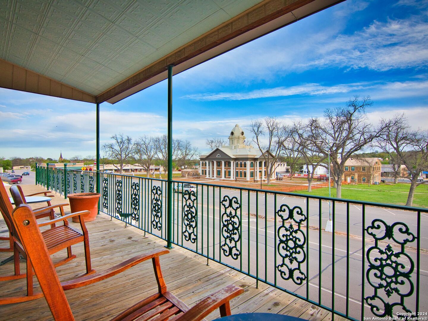 226 Fort Mckavitt Street Mason TX 76856