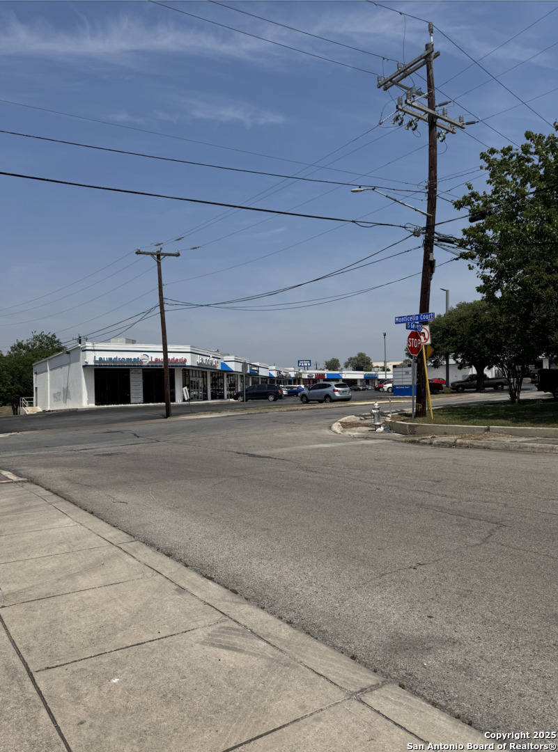 802 Monticello San Antonio TX 78223