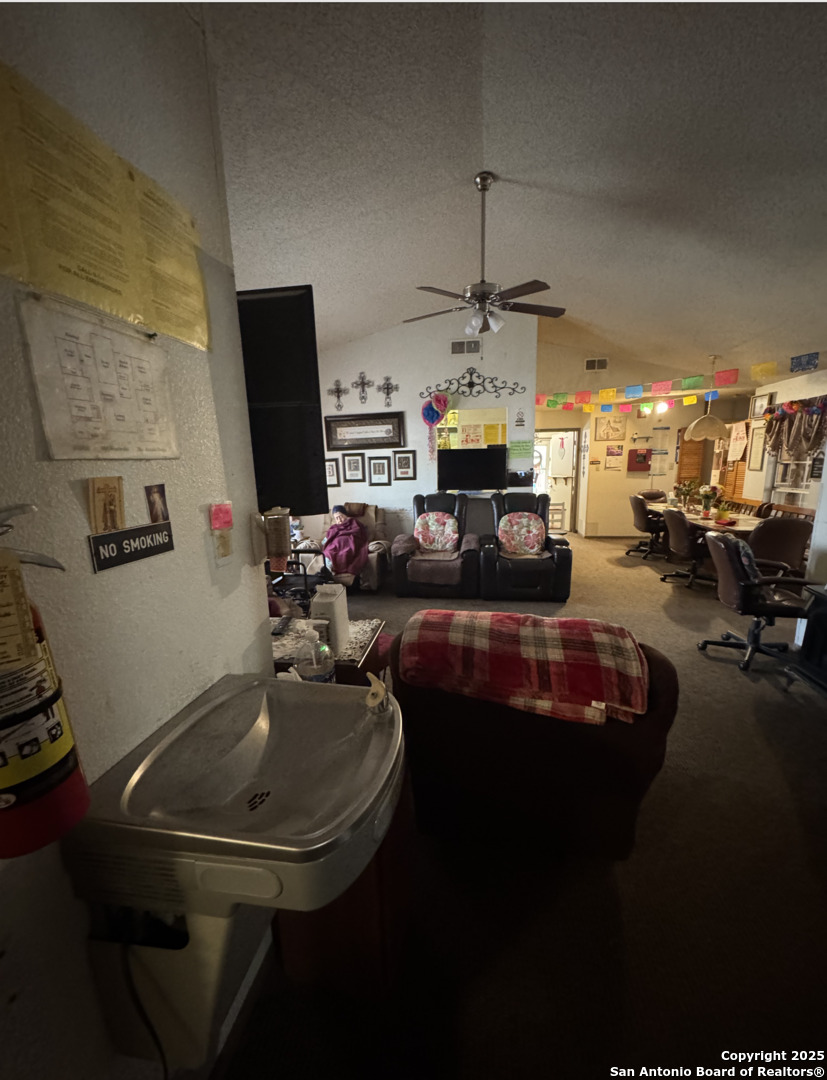 802 Monticello San Antonio TX 78223