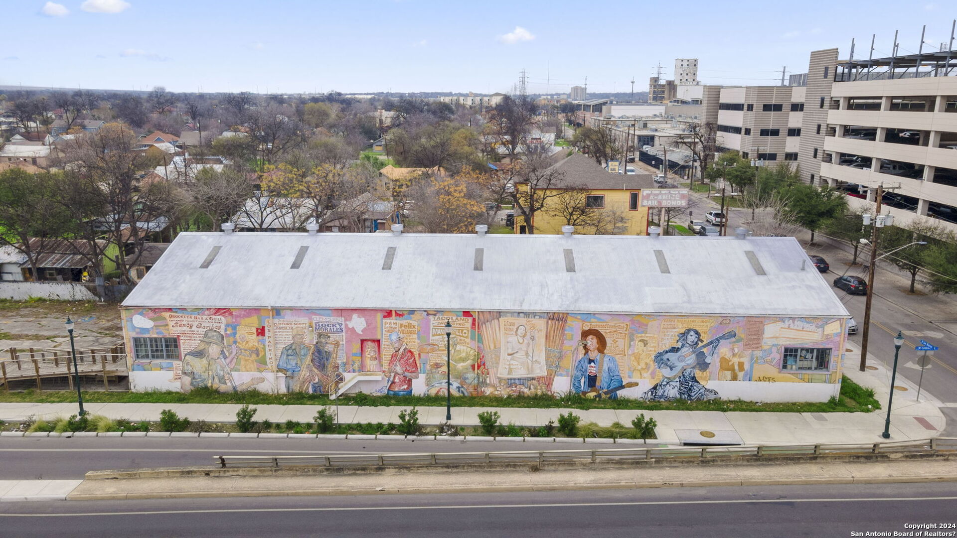 1303 W Commerce Street San Antonio TX 78207